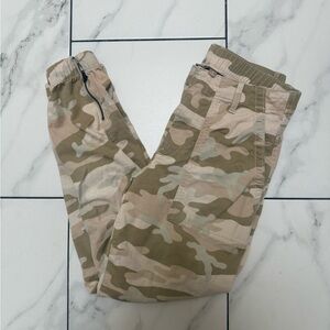 Gap Khaki Camo Cargo Jogger Pants - Beige Green size 6